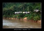 chalets près du fleuve à Nong Khiaw - l'autre ailleurs au Laos, une autre idée du voyage