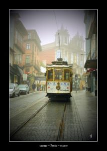 "carmo", dans la brume de Porto ~ thierry llopis photographies (www.thierryllopis.fr)