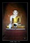 dans un temple à Bagan au Myanmar (Birmanie) - thierry llopis photographies (www.thierryllopis.fr)