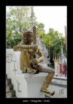 statue dans un temple près de Chiang Mai - quelques photos de Thaïlande ~ thierry llopis photographies (www.thierryllopis.fr)