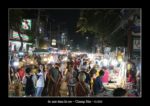 de nuit dans la rue à Chiang Mai - quelques photos de Thaïlande entre décembre 2019 et janvier 2020 ~ thierry llopis photographies (www.thierryllopis.fr)